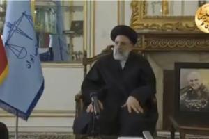 مرد میدان وحدت